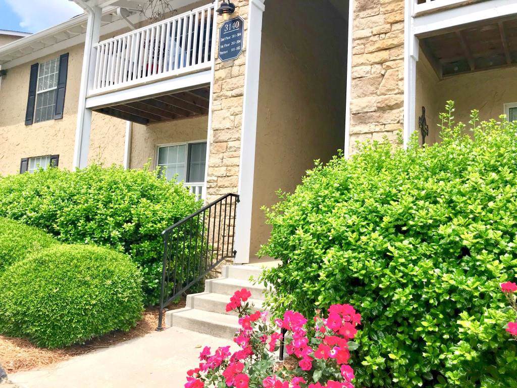 3140 Seven Pines Court - Photo 1