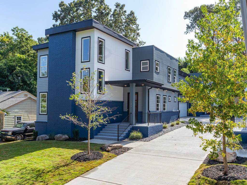 42 Walthall Street - Photo 1