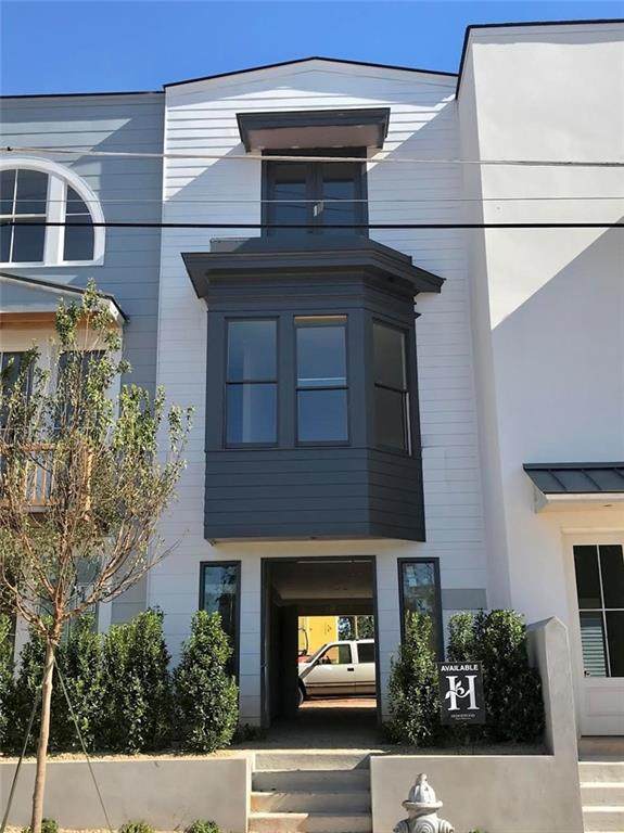 694 Fraser Street - Photo 1