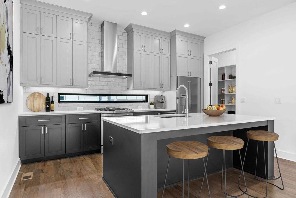 550 Highland Avenue - Photo 1