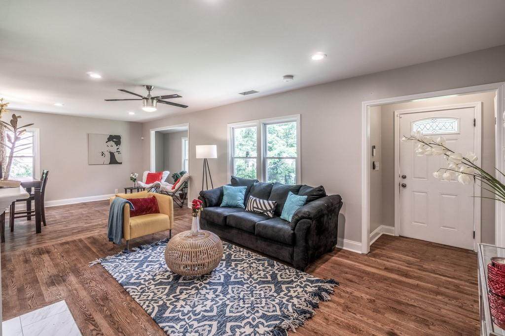 1834 Bayberry Drive - Photo 1