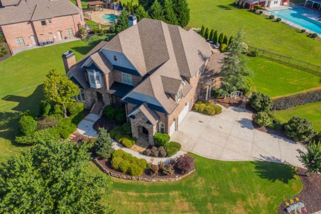 2890 Drayton Hall Drive - Photo 1