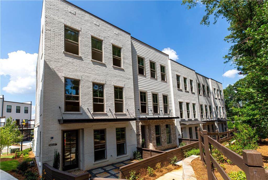 855 Constellation Drive - Photo 1