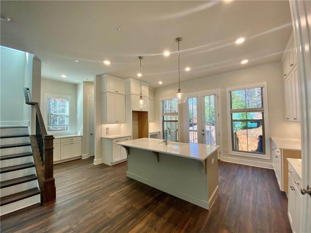417 Bishop Lane - Photo 1