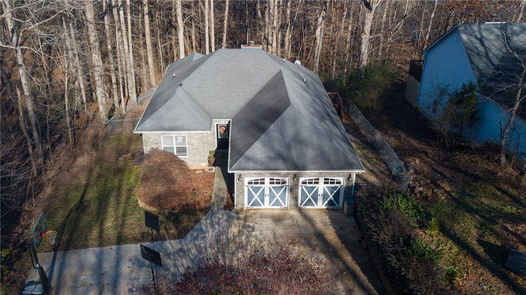3197 War Hill Park Road - Photo 1