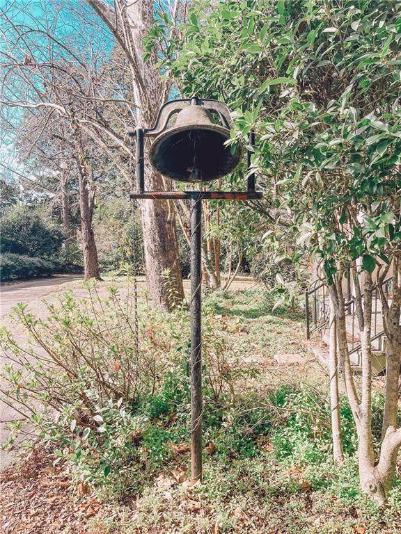 615 Spring Street - Photo 1