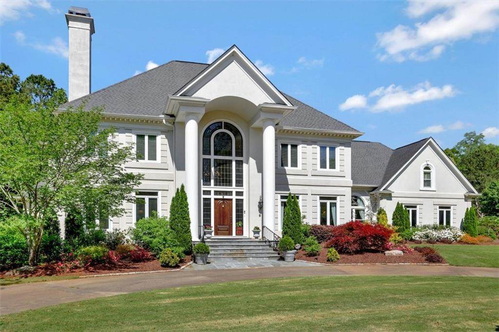 445 Darrow Drive - Photo 1