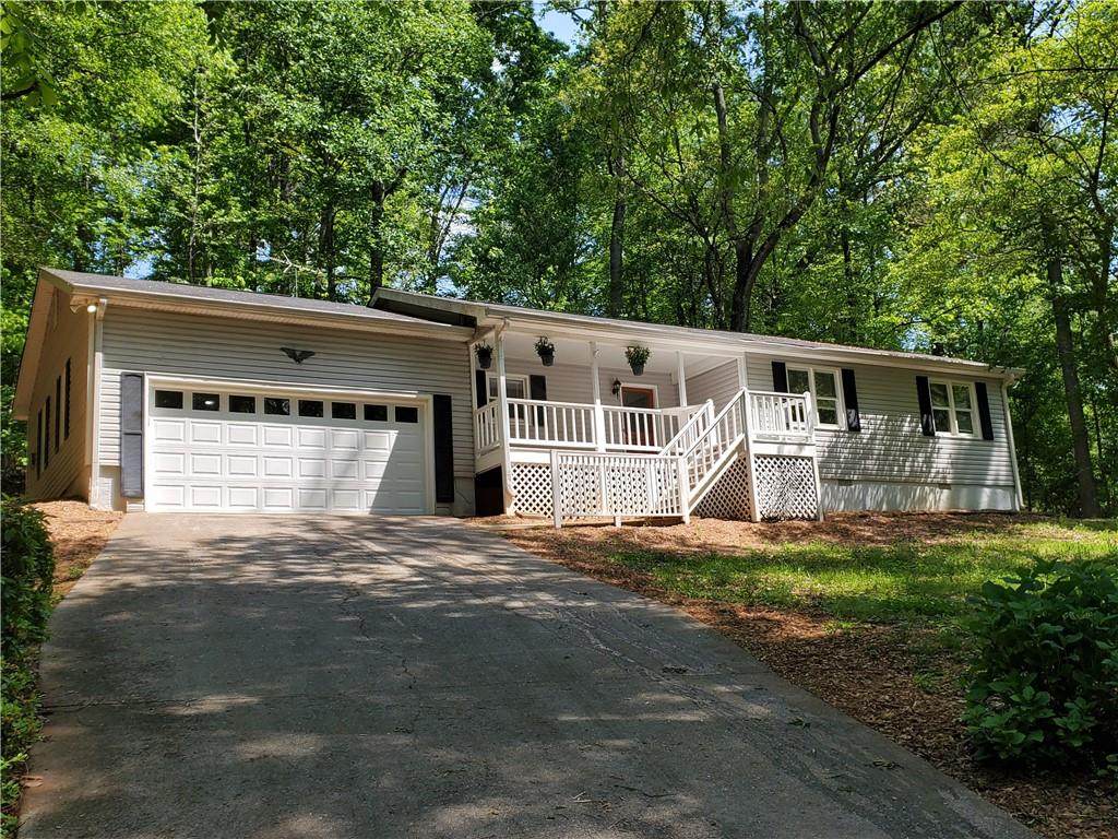 219 Mohawk Trail - Photo 1