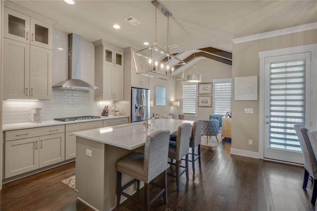 238 Dawson Drive - Photo 1