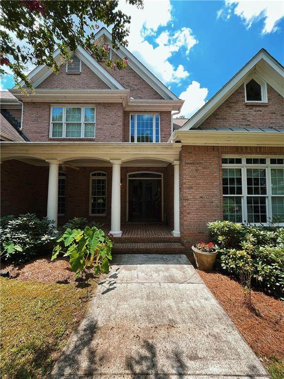 325 Amberbrook Circle - Photo 1