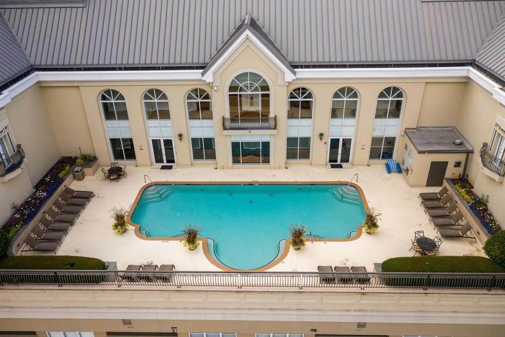 3334 Peachtree Road - Photo 1