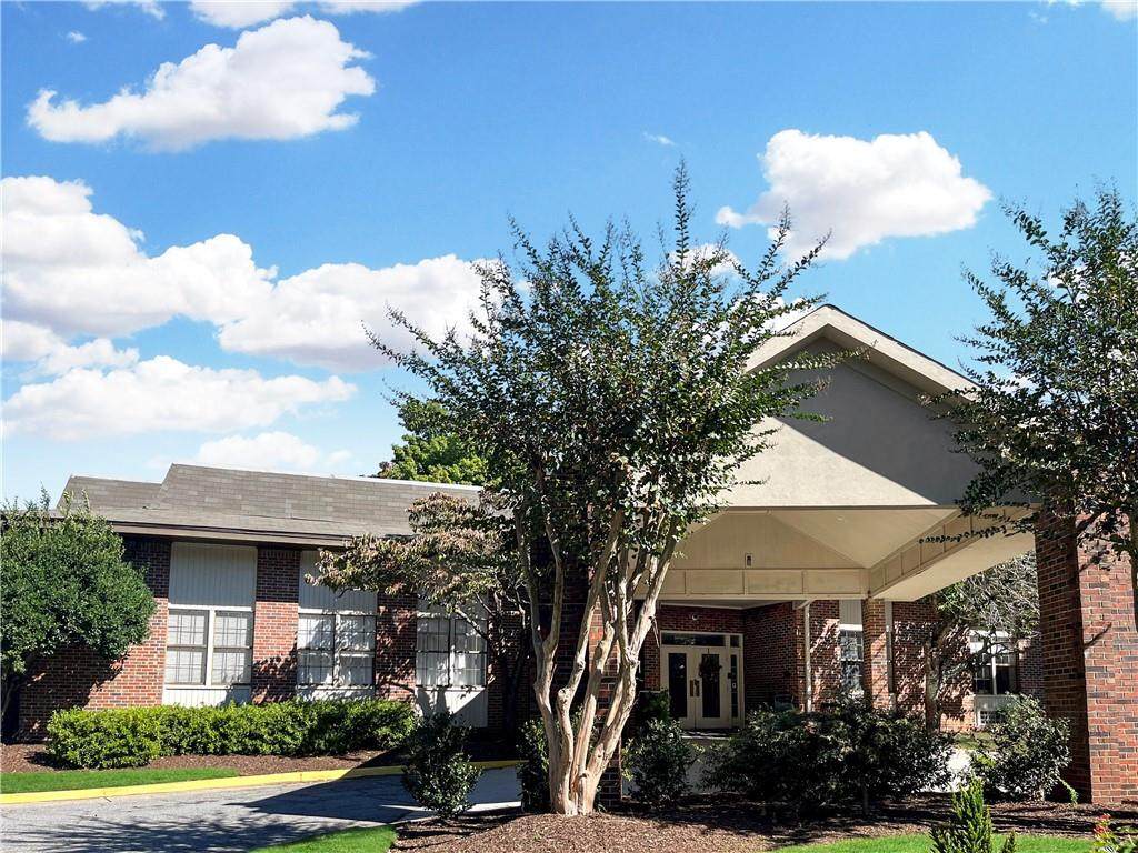 475 Mount Vernon Highway - Photo 1