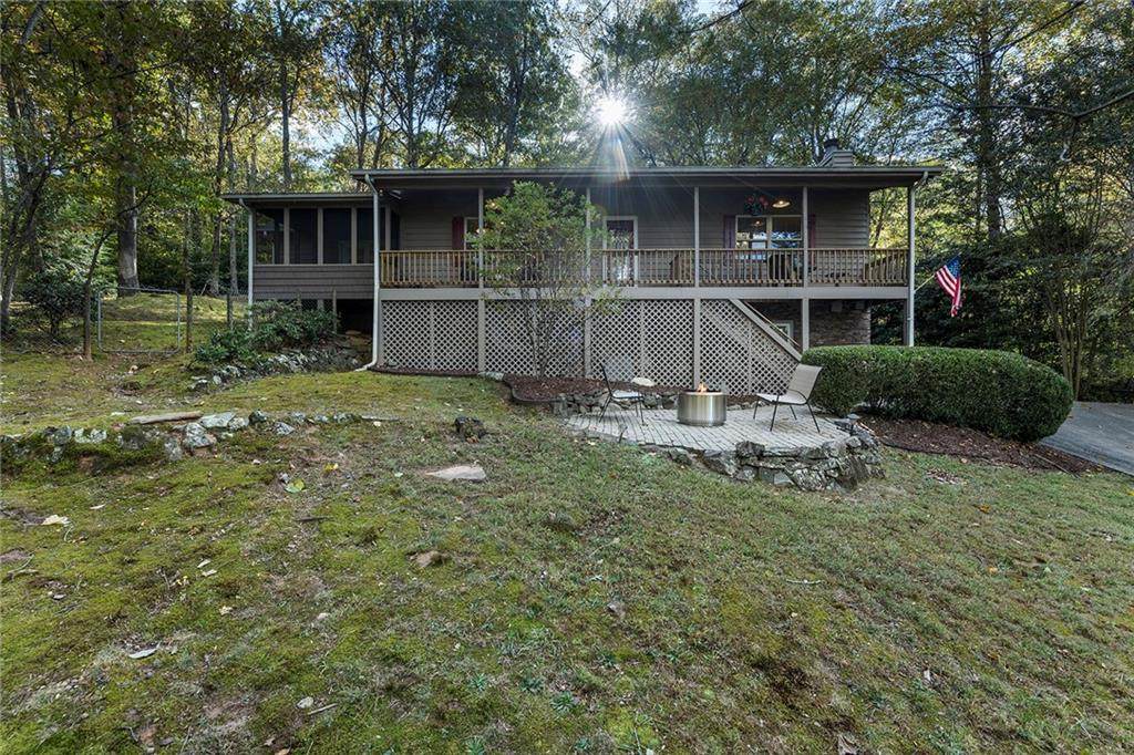 115 Hemlock Street - Photo 1
