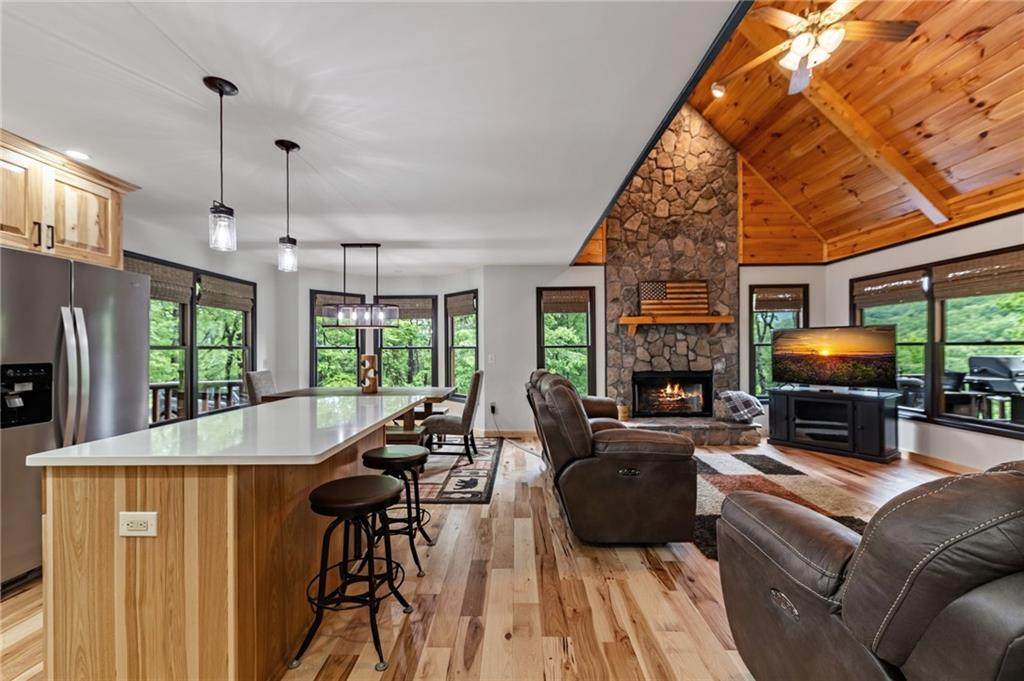 947 Mountain Oak Road - Photo 1