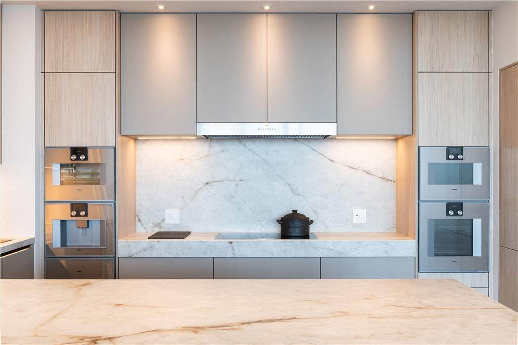 1065 Peachtree Street - Photo 1