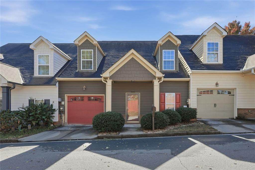 2826 Fox Wood Lane - Photo 1