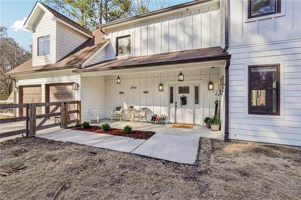 744 Narroway Trail - Photo 1