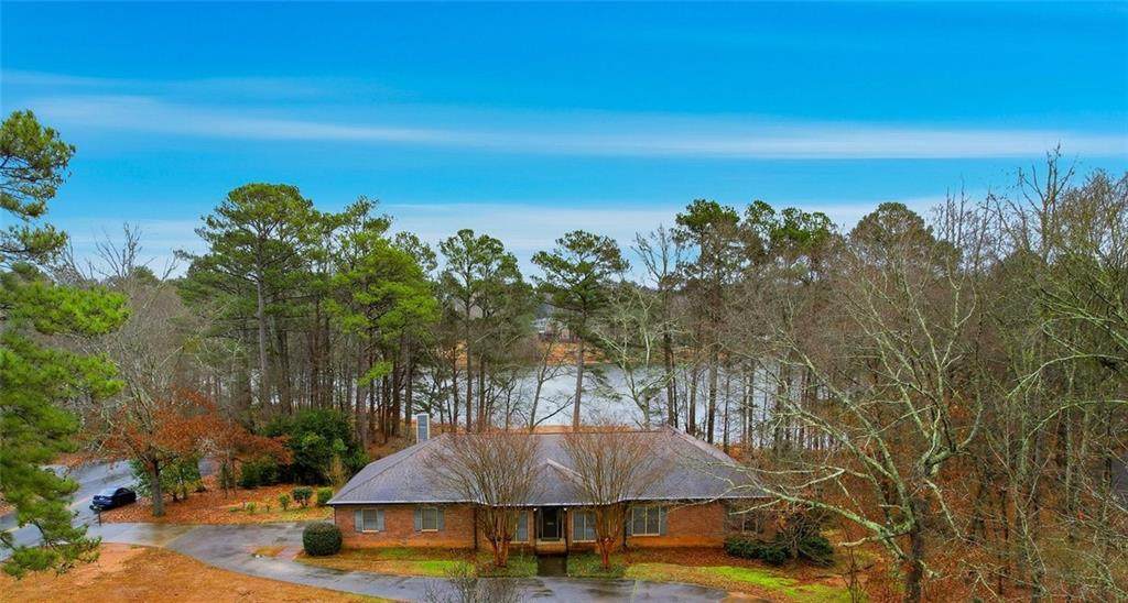 250 Allie Drive - Photo 1