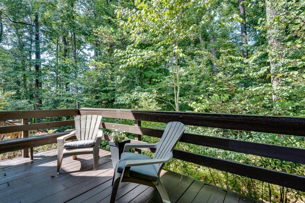 2474 Northlake Court - Photo 1