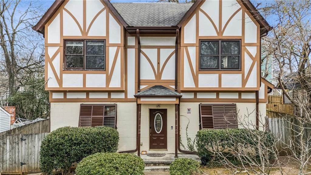 1079 Tumlin Street - Photo 1