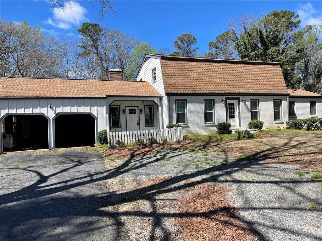 119 Woodlawn Drive - Photo 1