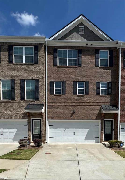 3025 Westpoint Circle - Photo 1