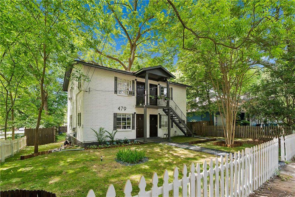479 Kelly Street - Photo 1