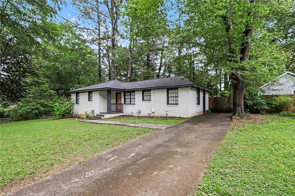 3743 Poplar Drive - Photo 1