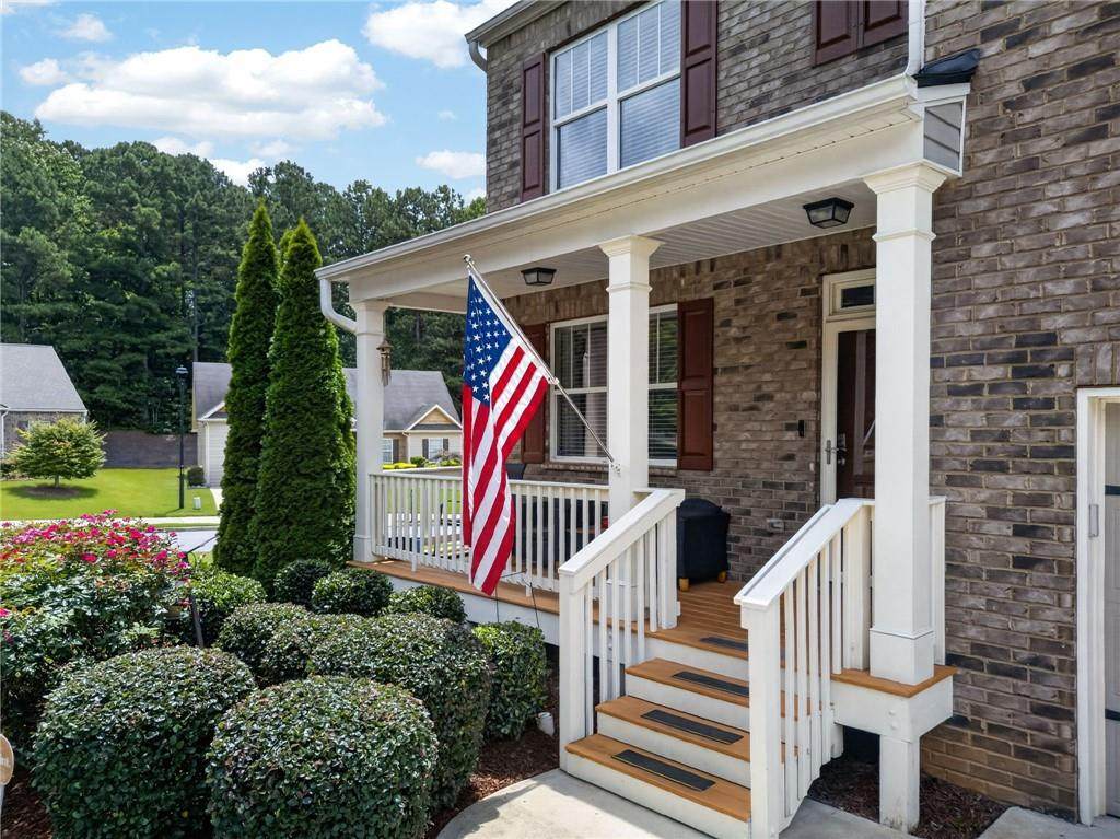 408 Aviary Lane - Photo 1