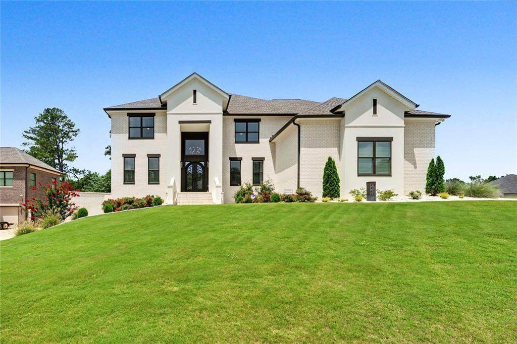 2961 Waterford Drive - Photo 1