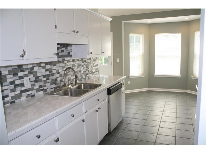 722 Creek View Drive, Hoschton, GA 30548 (MLS #5743812) :: North Atlanta Home Team
