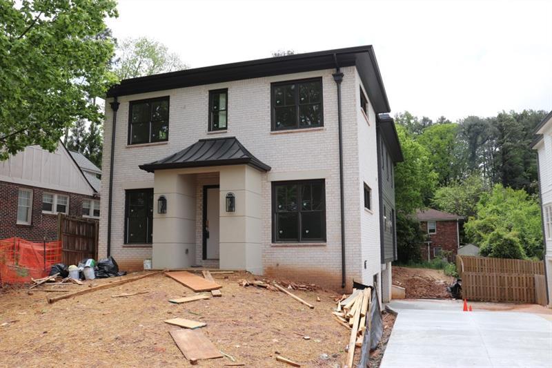 803 Yorkshire Road - Photo 1