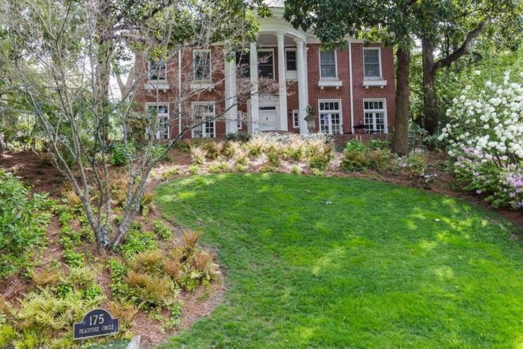 175 Peachtree Circle - Photo 1