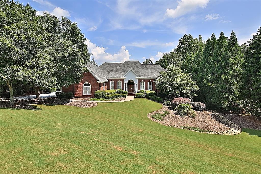 305 Virginia Glen - Photo 1
