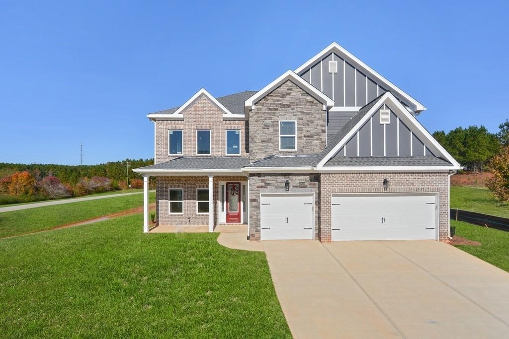 315 Belaire Way - Photo 1