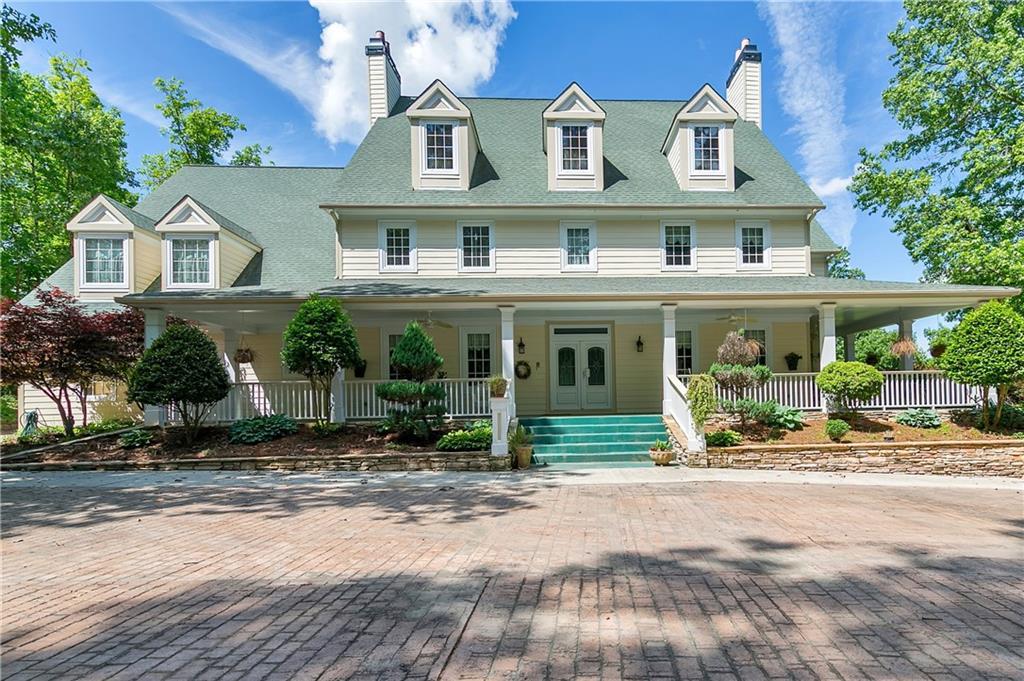129 Hillmont Drive - Photo 1