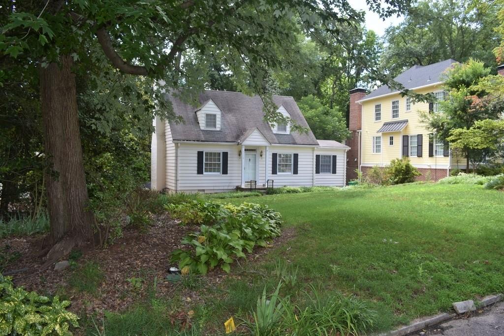 1113 Dan Johnson Road - Photo 1