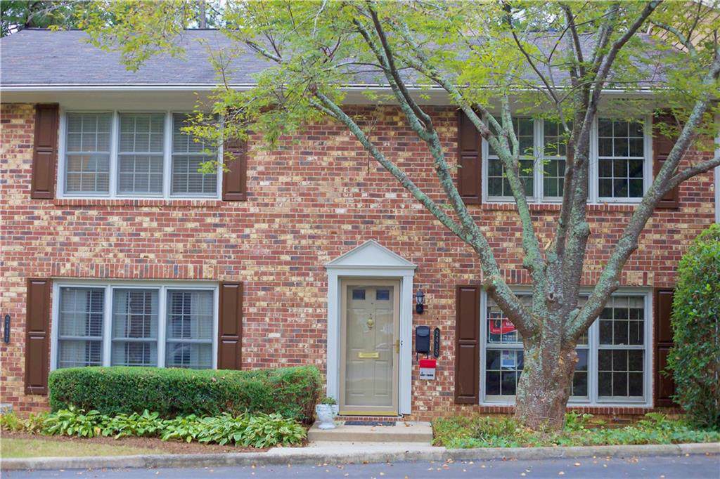 2415 Northlake Court - Photo 1