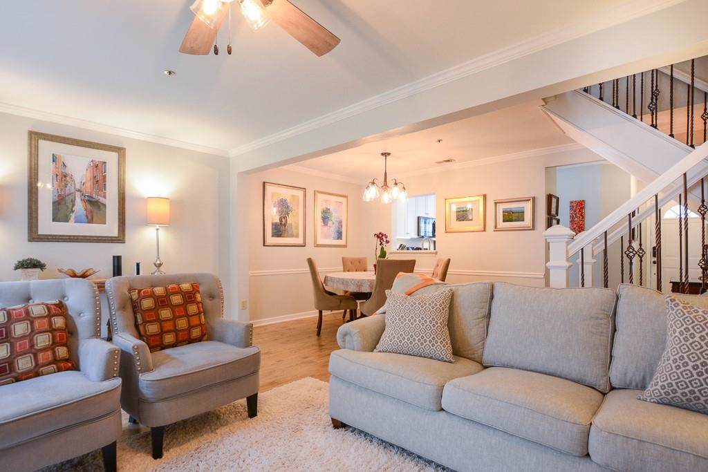 2870 Dresden Square Drive - Photo 1