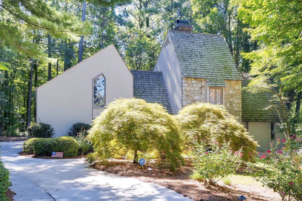 130 River North Drive - Photo 1