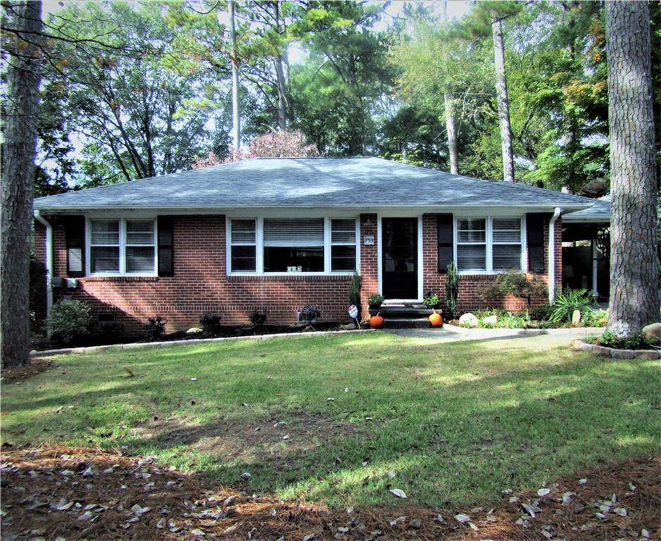 753 Pinehill Drive - Photo 1