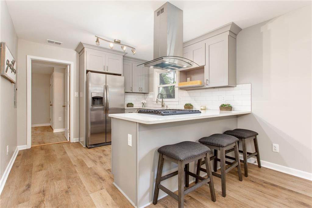 406 Floyd Street - Photo 1
