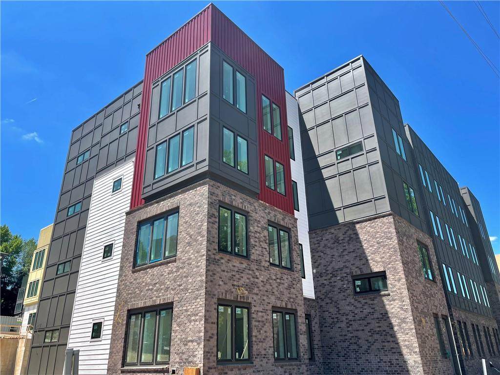 383 Grant Circle - Photo 1
