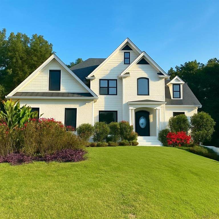 197 Evecliff Drive - Photo 1