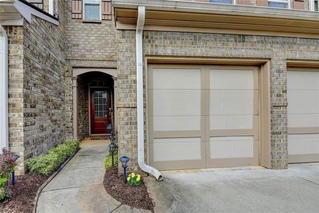 1570 Winshire Cove - Photo 1