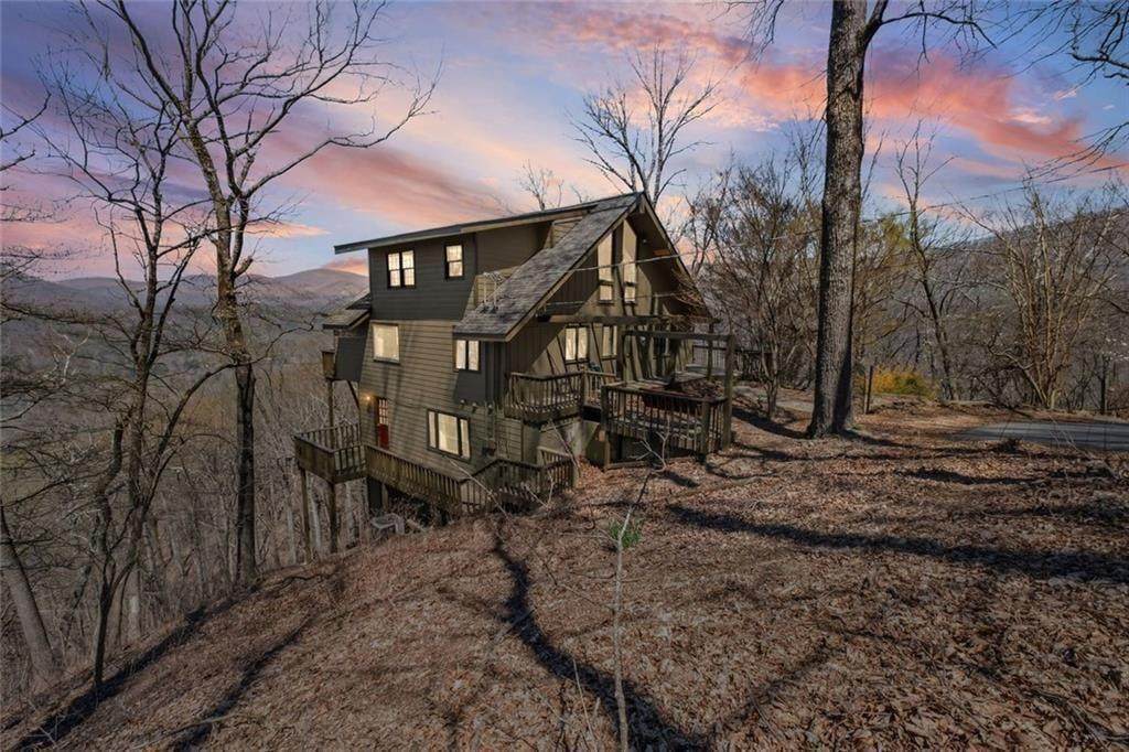 360 Locust Trail - Photo 1