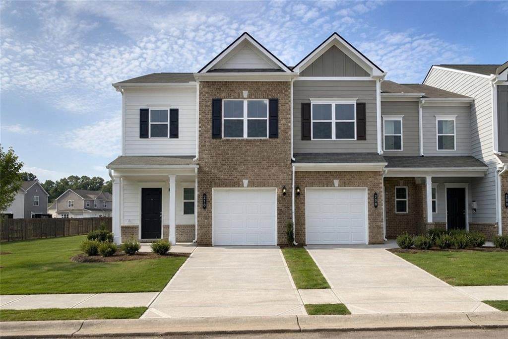 210 Clara Crossing - Photo 1