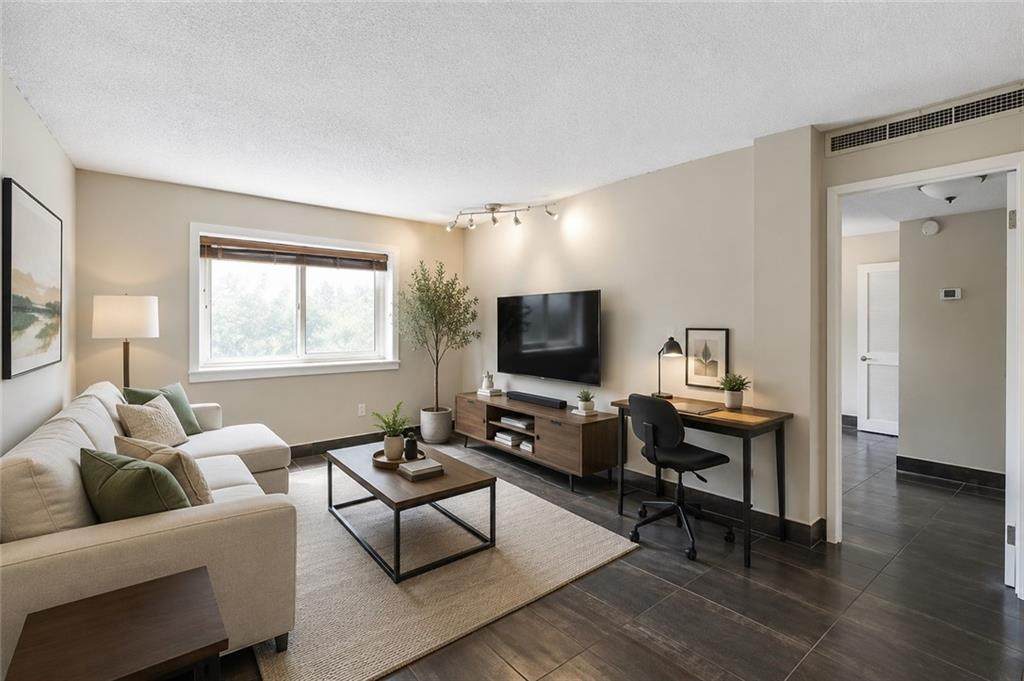 2285 Peachtree Road - Photo 1