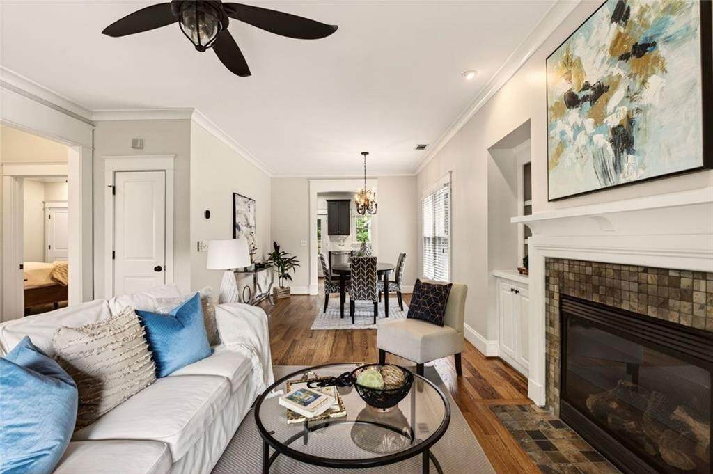 2314 1st Avenue - Photo 1