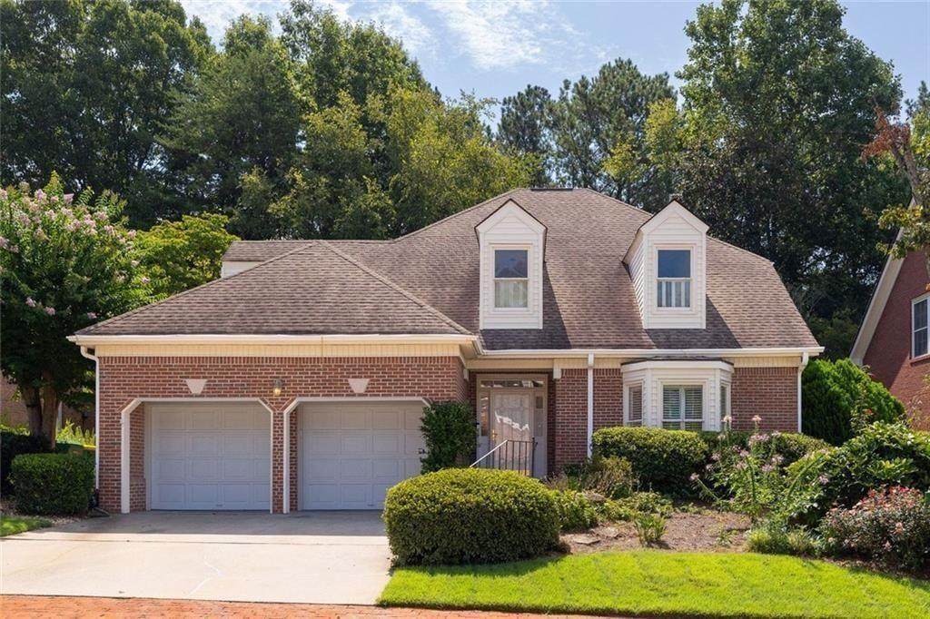 6260 Forest Hills Drive - Photo 1
